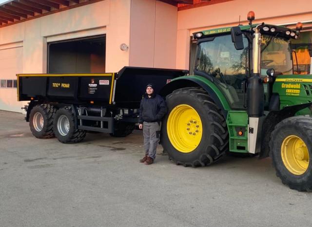16t Muldenkipper der Marke Pronar